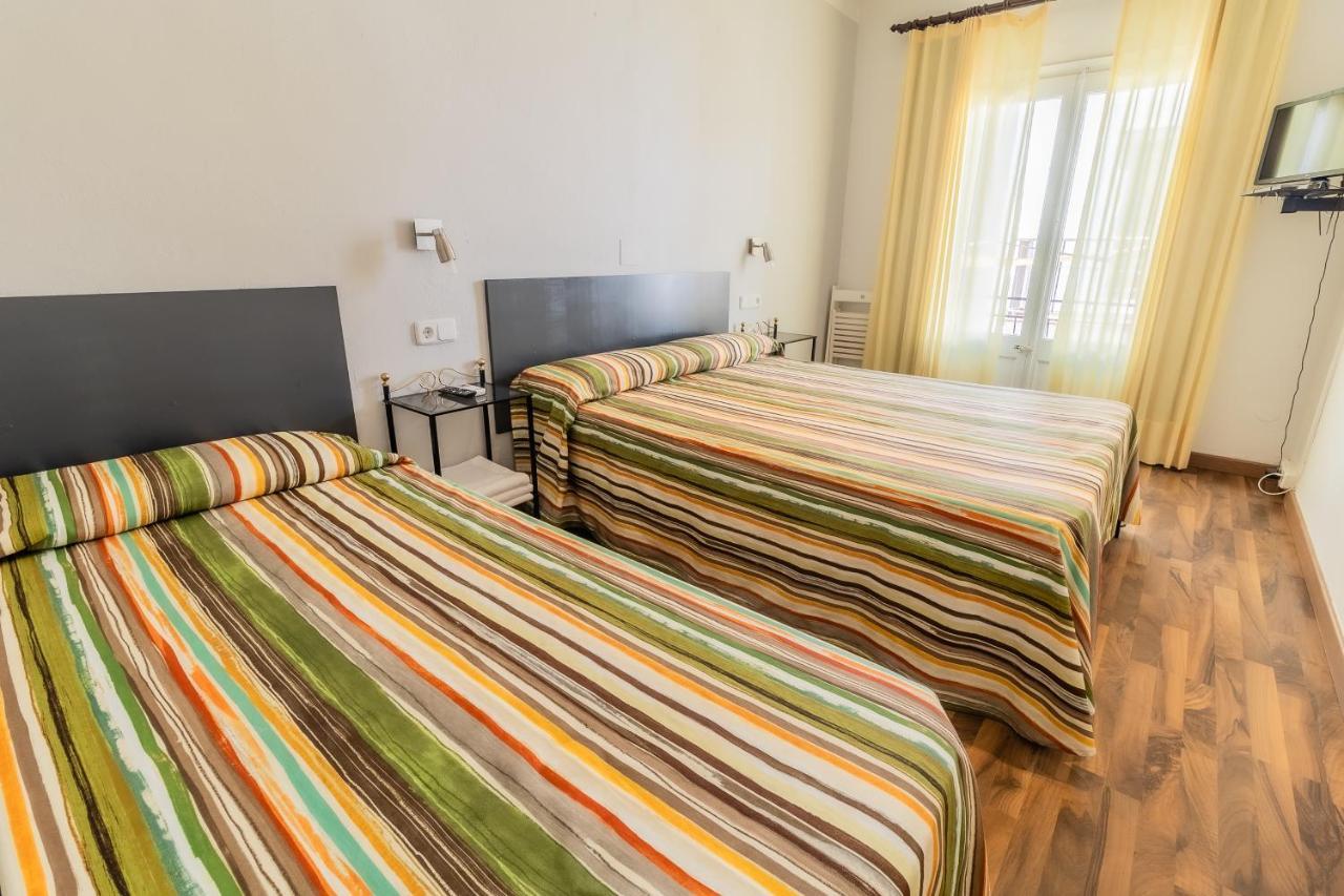 Fonda Can Dalfo By Vivere Stays L'Estartit Kültér fotó